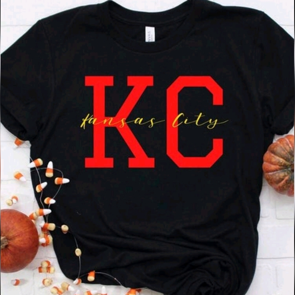 Kansas City Chiefs Women's Short Sleeve Shirt